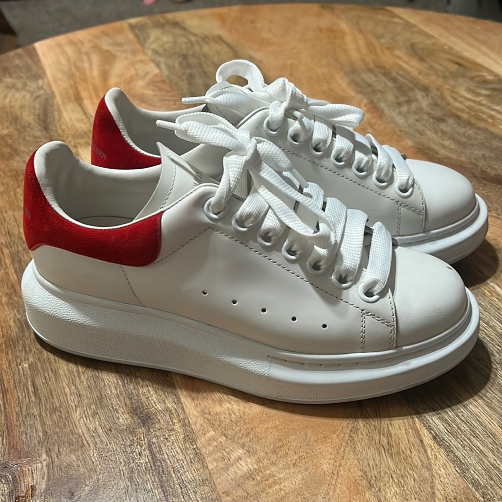 Alexander McQueen Sneaker
